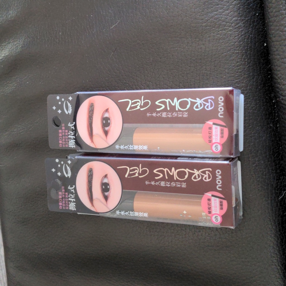 Novo Peel Off Eyebrow Tattoo Gel in Natural Brown